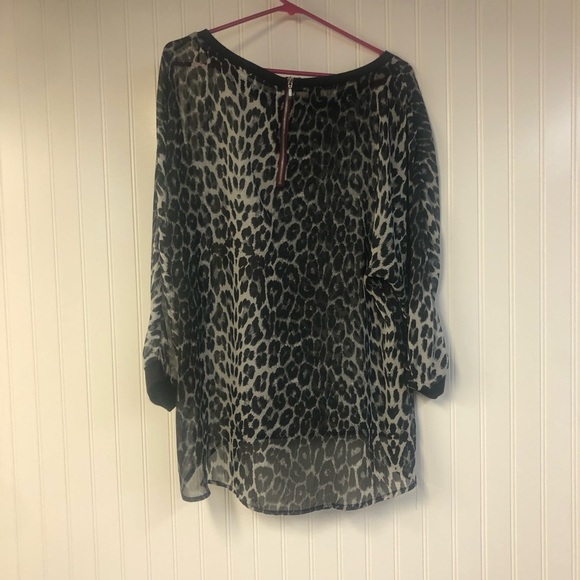 Maurices Sheer Black Leopard Print Women's Top Zipper Detail XL - Picture 4 of 4